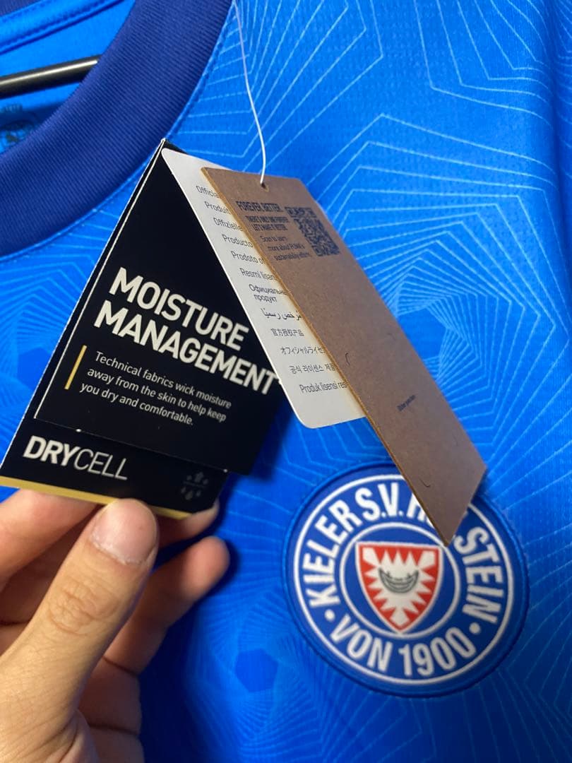 ホルシュタイン・キール　　ユニフォーム　正規品