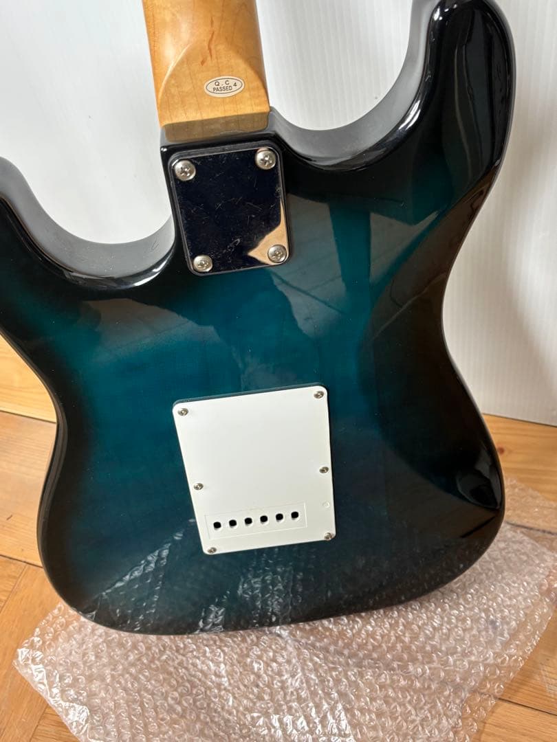 SELDER エレキギター　音出し動作確認済み　状態綺麗