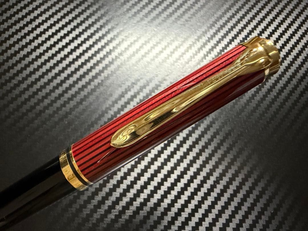 未使用に近い ペリカン スーベレーン K800 赤縞 ボールペン