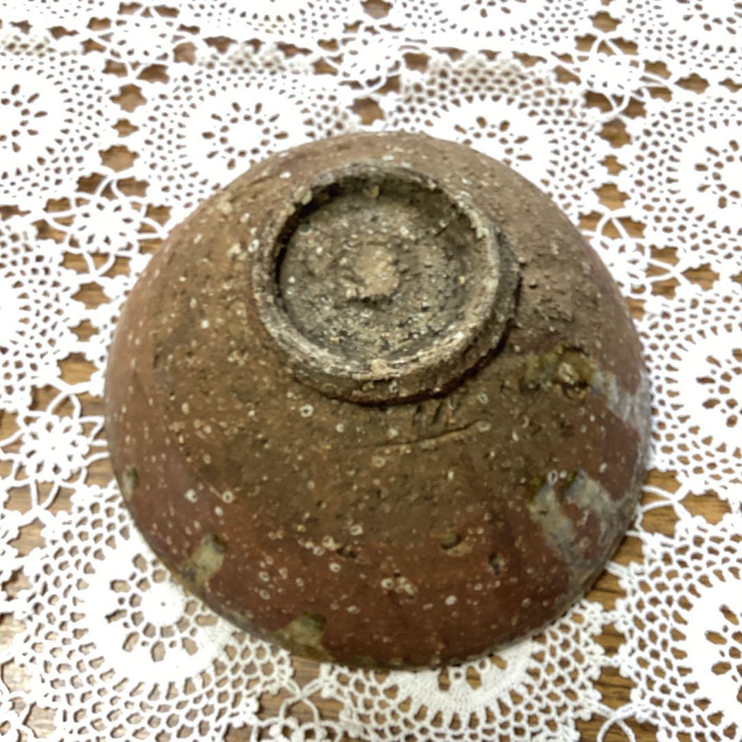 k15 古い伊羅保　陶器の深い茶碗　鉢　茶色と灰色　茶道