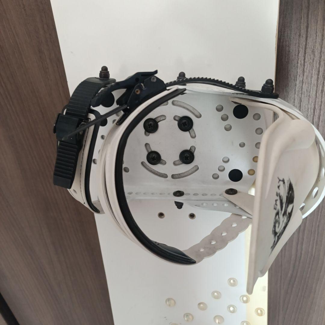 LOCOBANANA スノーボードビンーティング optronホワイト134cm