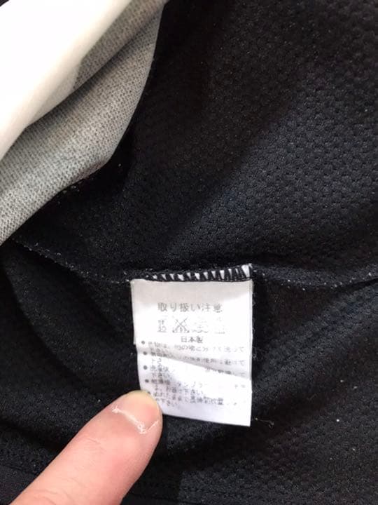 正規品asics ヴィッセル神戸「5」シジクレイ・デ・ソウザ 半袖Oユニフォーム