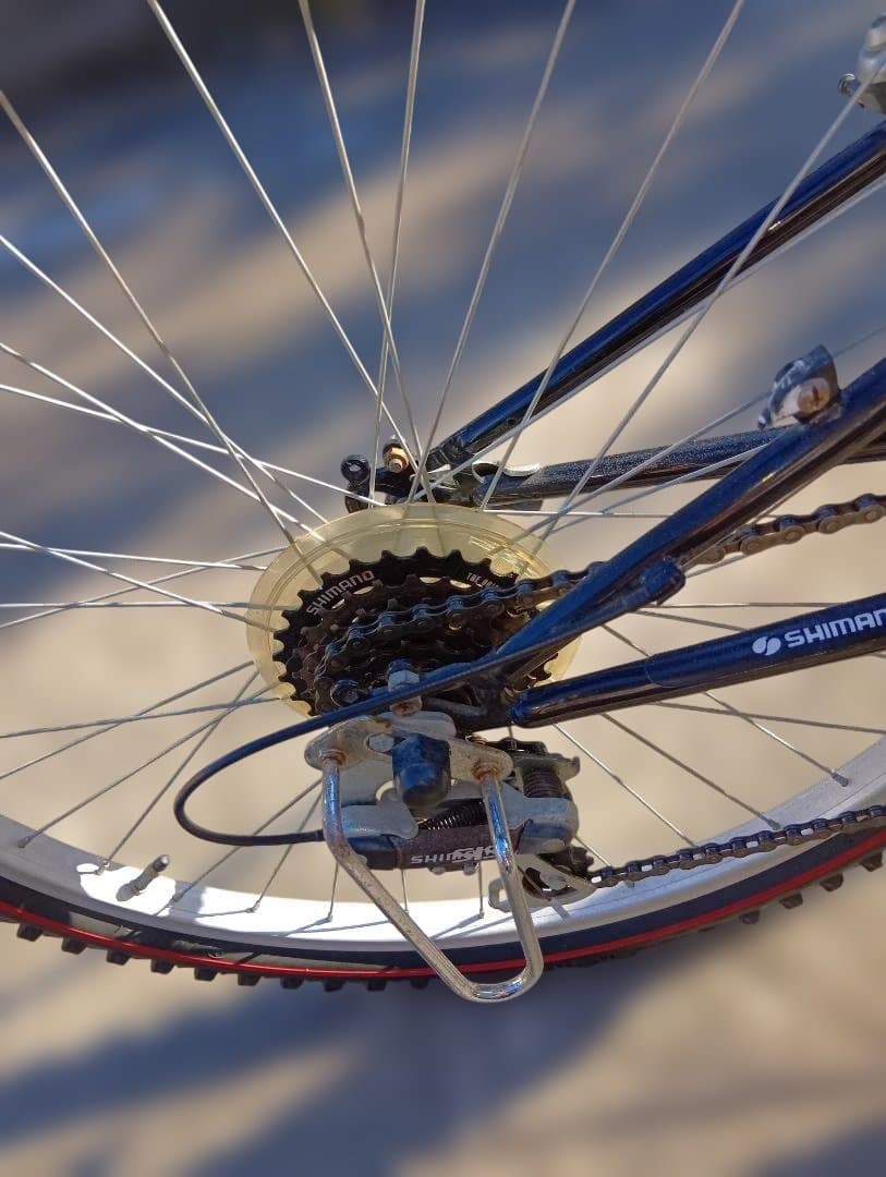 マウンテンバイク26インチ 赤