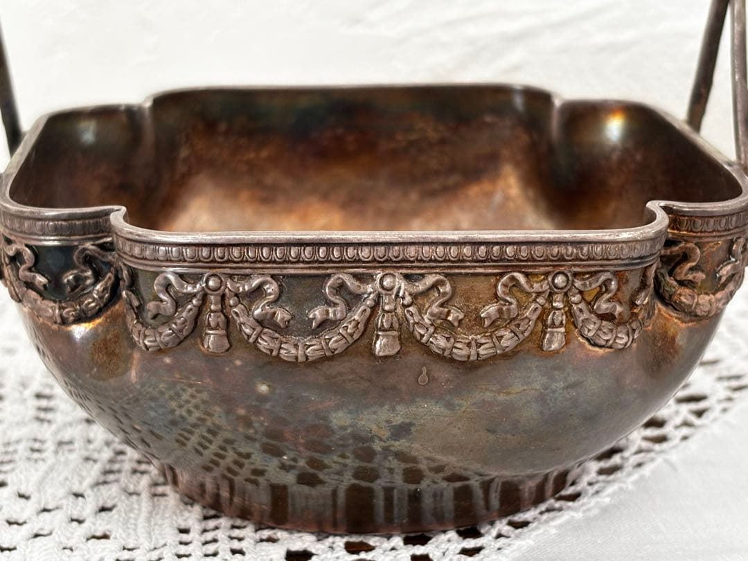 フランス　蚤の市　リボン装飾　小物入れ　ブロカント