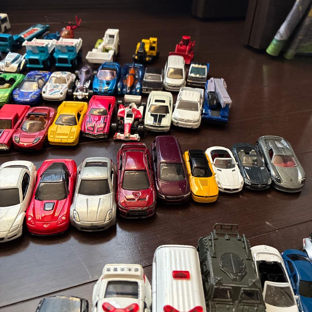 トミカ100個以上まとめ売り