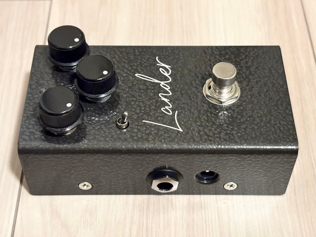【美品】Virtues Lander iss.3 Fuzz エフェクター