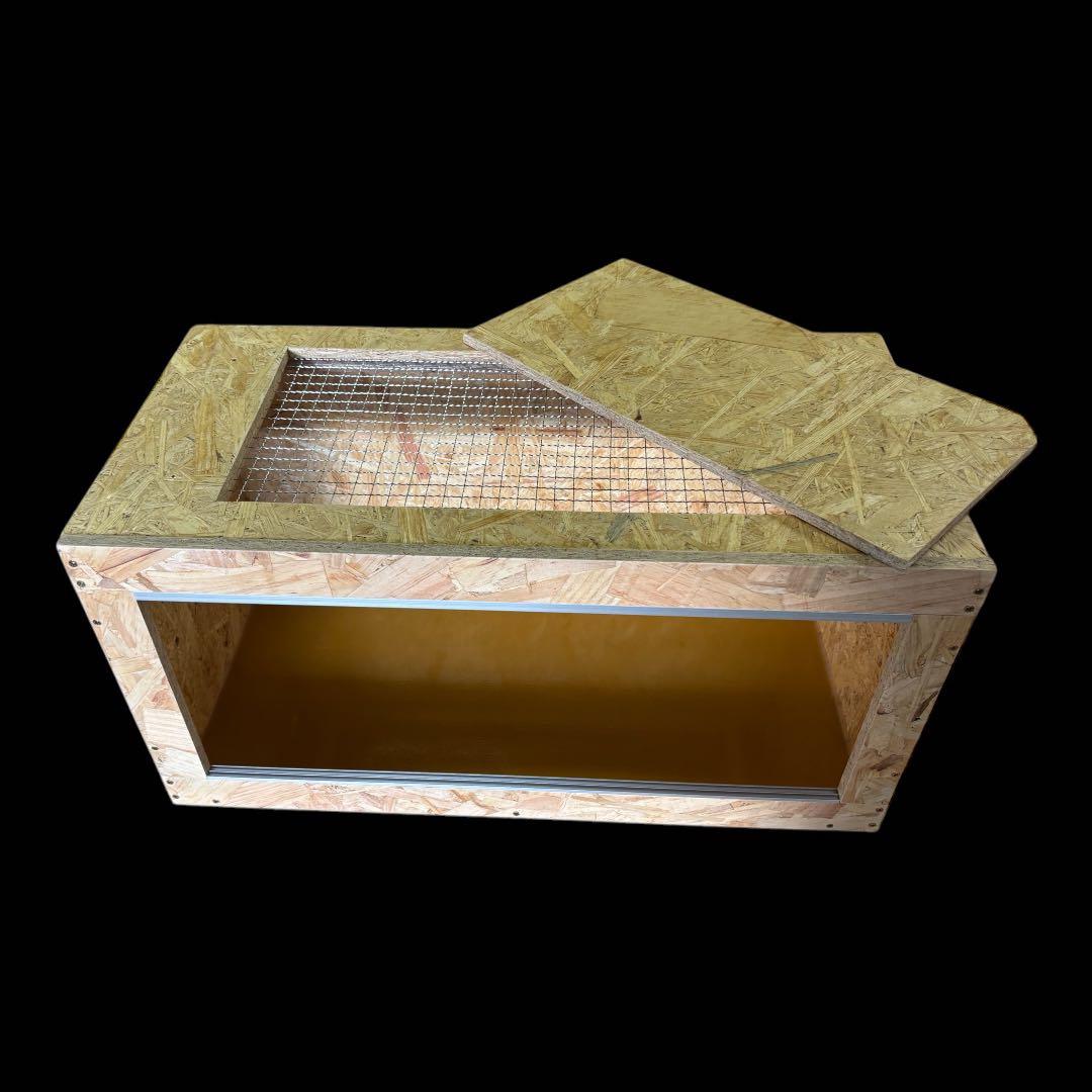 爬虫類ケージ　60×35×30㎝ 標準仕様　ストッパー付属