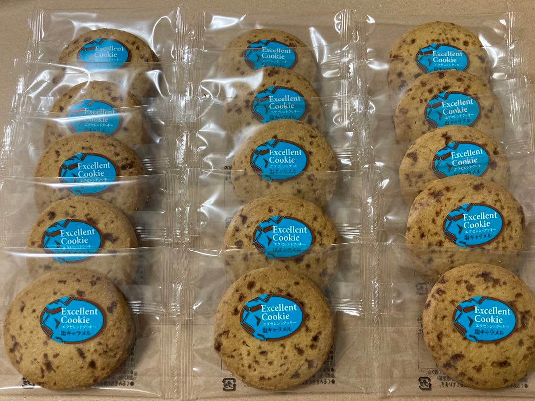 アウトレット洋菓子　クッキー、ケーキ、タルト詰め合わせセット