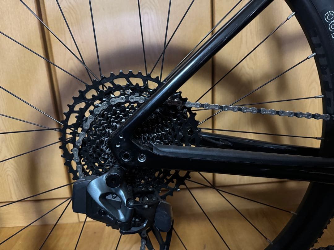 自転車本体 SPECIALIZED Diverge Expert Carbon