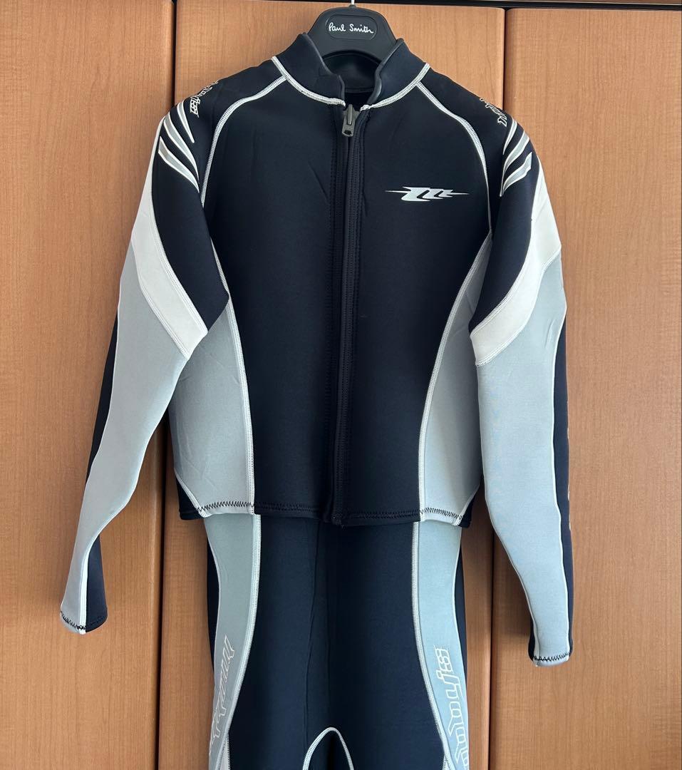 MOBBY'S ウエットスーツ