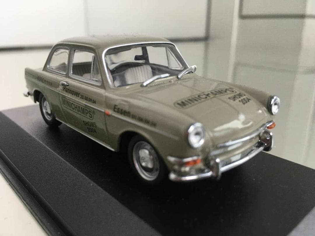 新品　1/43　VW 1600　タイプ３　TYPE 3　ノッチバック　1966