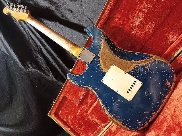 ギター Custom HardRelic Trans Blue Stratocaster