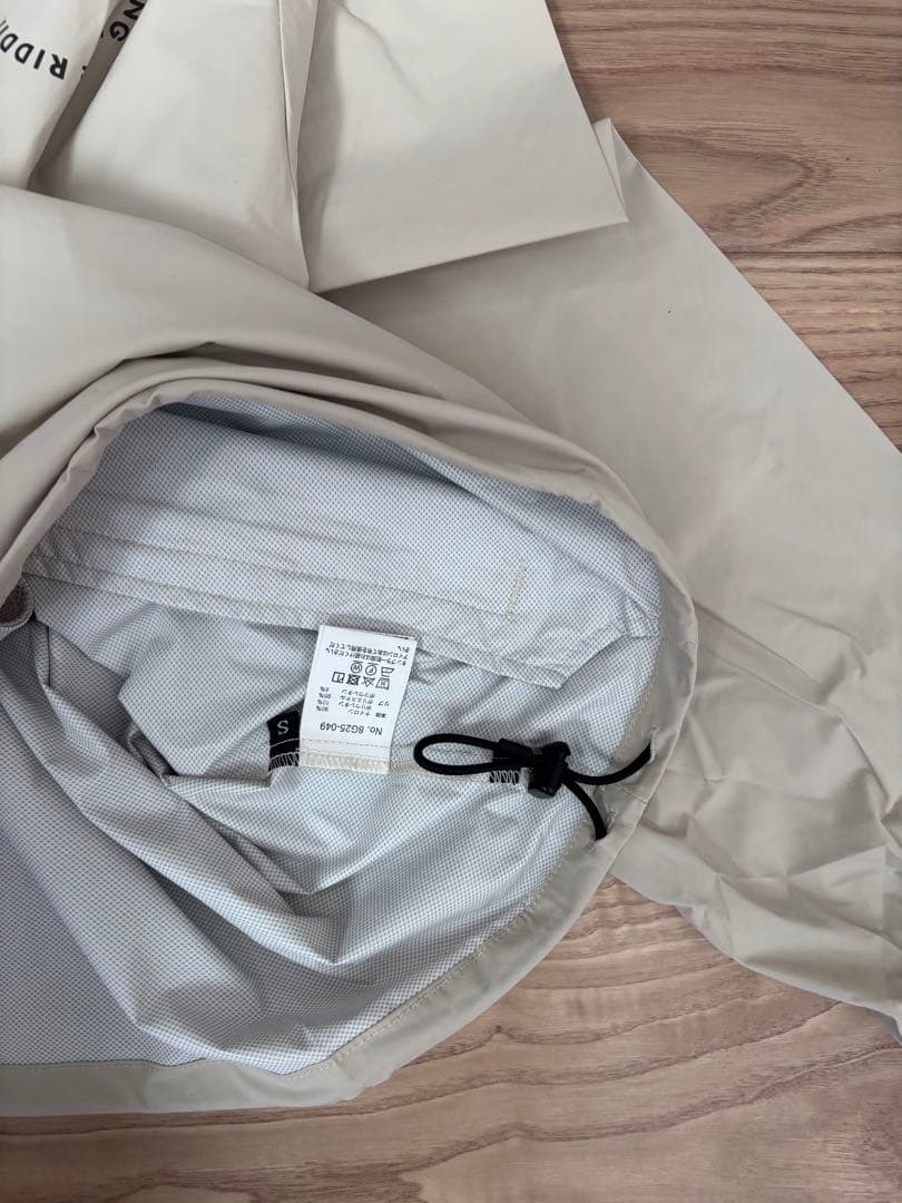 8g shoot ヘンリーネックプルオーバー　S 今季新作