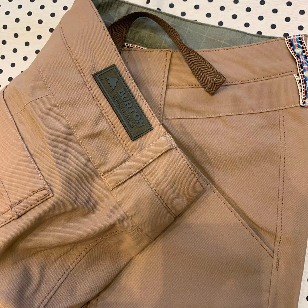 バートン　LIVING LIVING スノーボードウェア　上下　美品