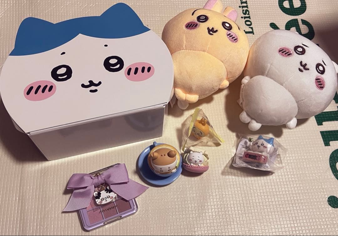 ちいかわグッズ、コスメまとめ売り14点
