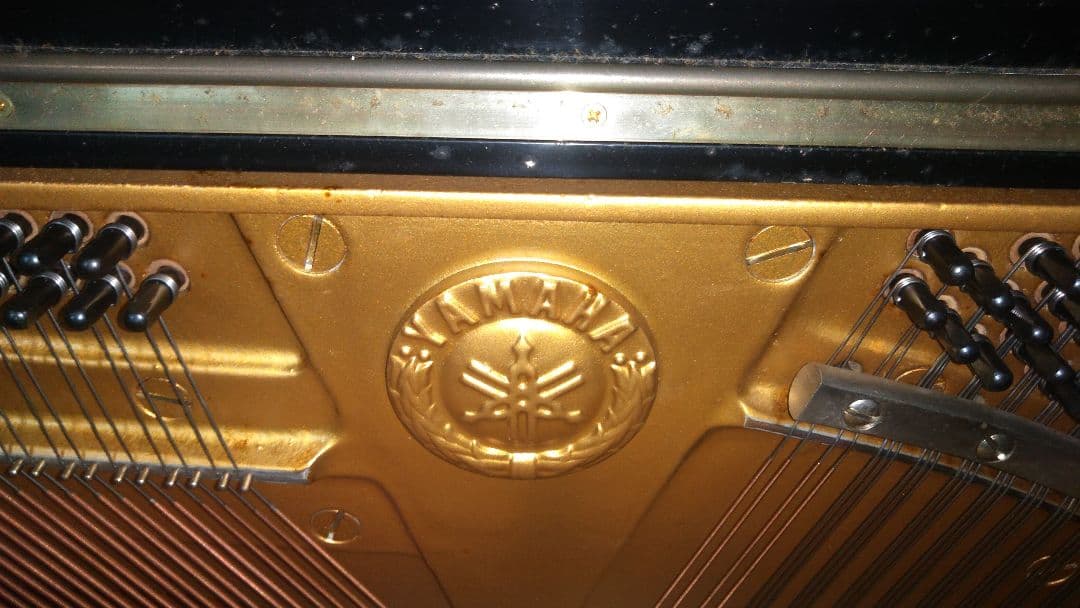 YAMAHAアップライトピアノ 黒　　U1h