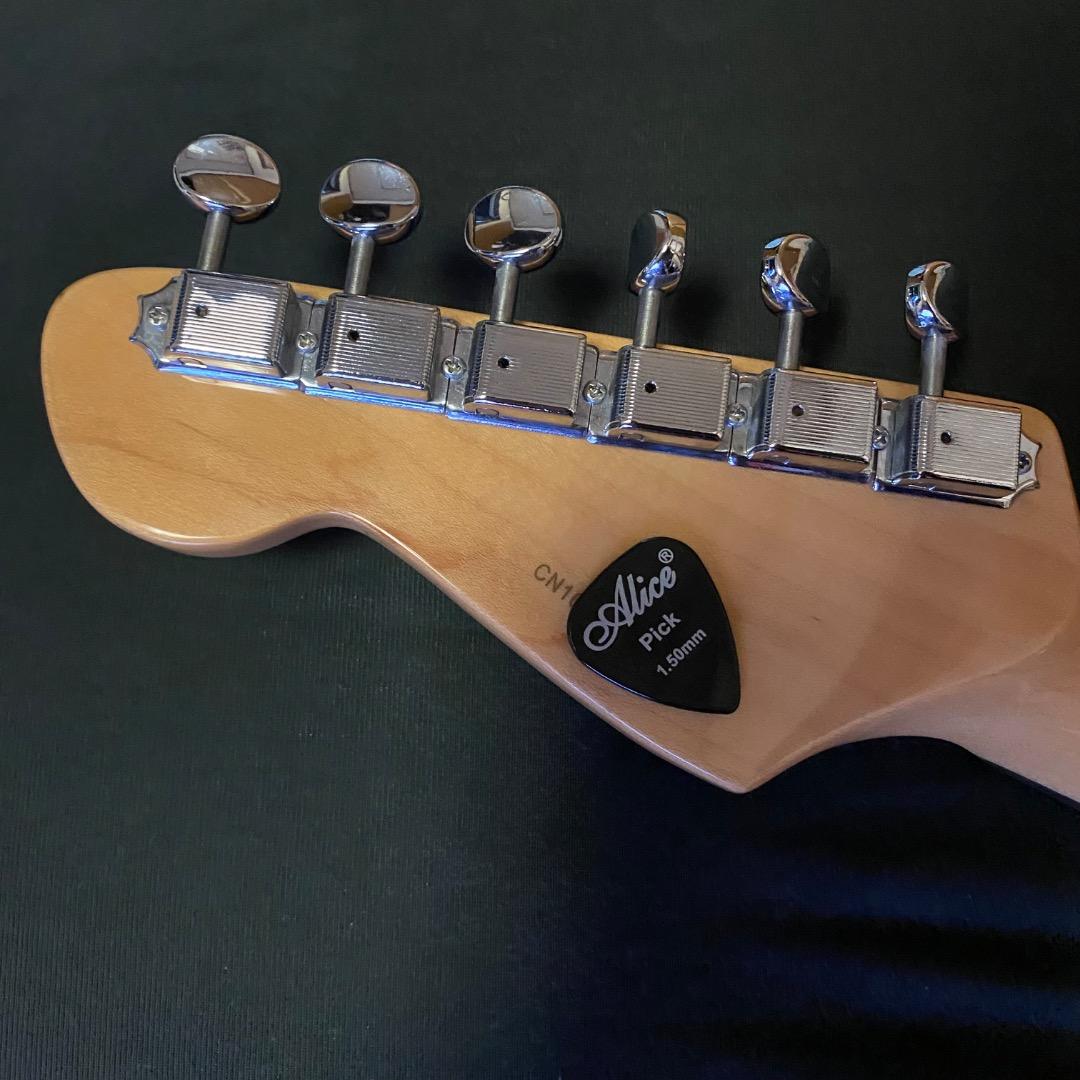 Tokai Goldstar Sound ストラトキャスター メタリックレッド