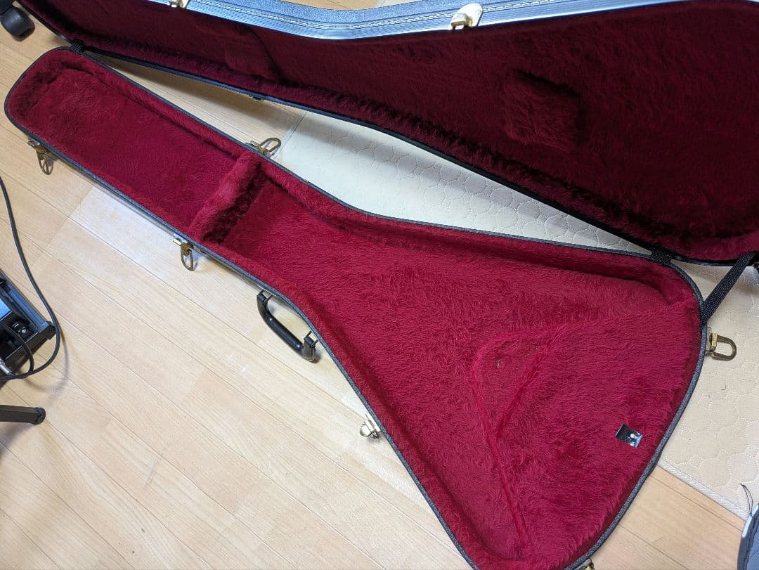 Gibson フライングVハードケース