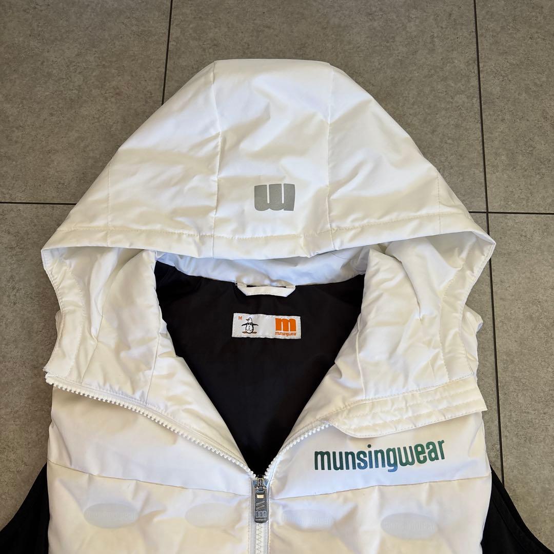 マンシングウェア　　ダウンベスト