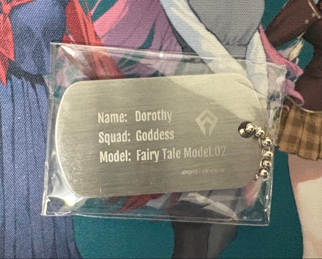 勝利の女神NIKKE HUB コラボ ドッグタグ ドロシー