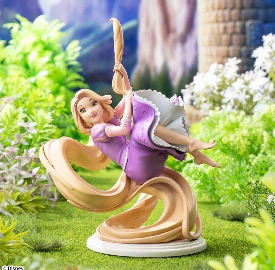 ディズニー　フィギュア　ラプンツェル　セット