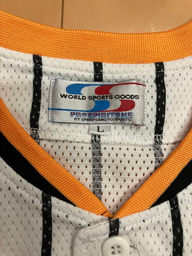 阪神タイガース　シャープ産業　ユニフォーム　無地　背番号無し　当時　復刻　ミズノ