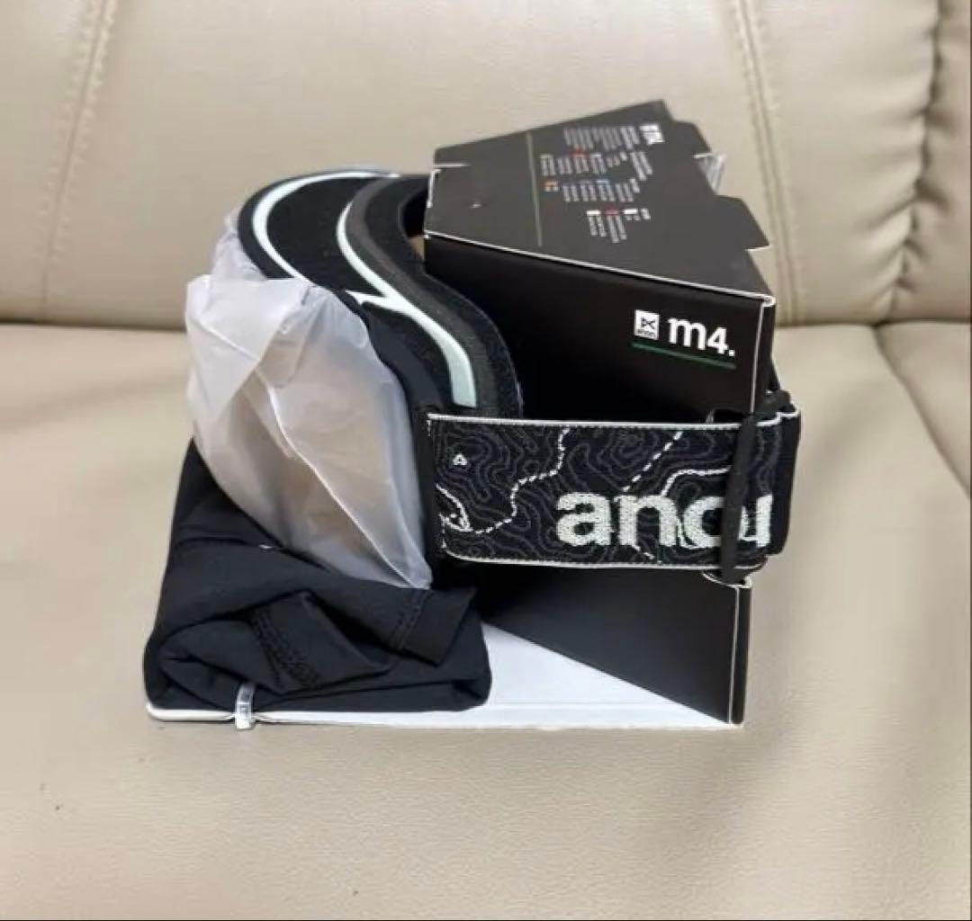 ANON m4 マスク付属