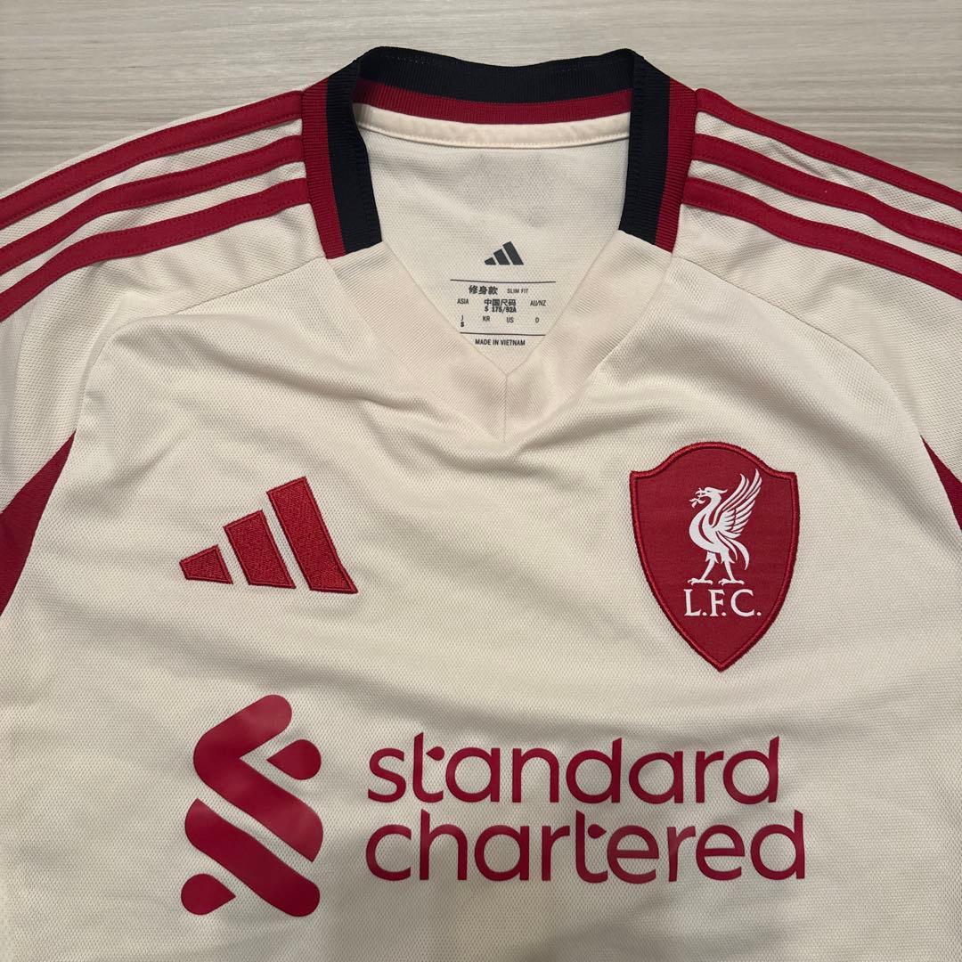 美品　Liverpool FC AWAY KIT