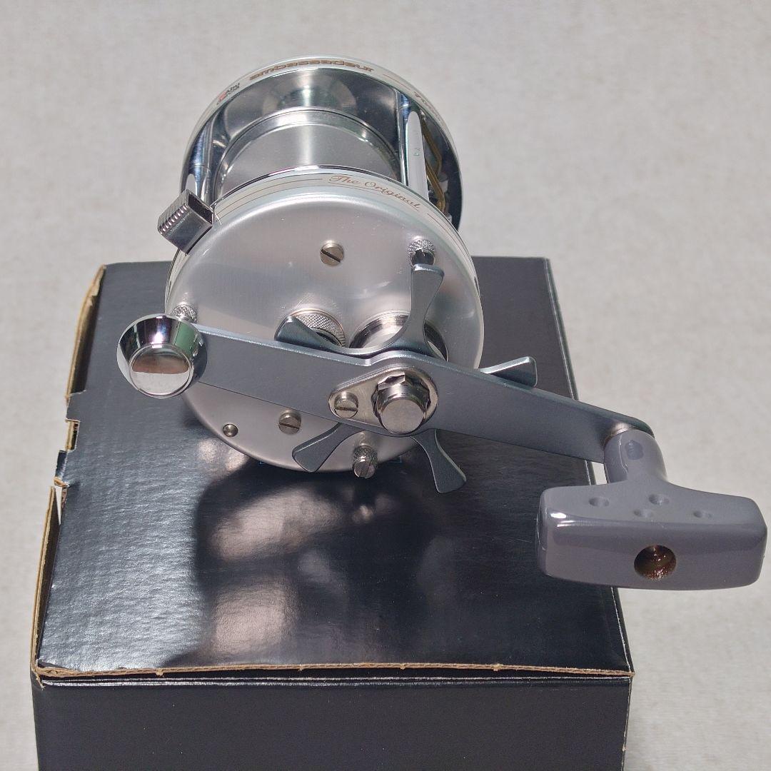 【未使用品】Abu Garcia ambassadeur 7000C3