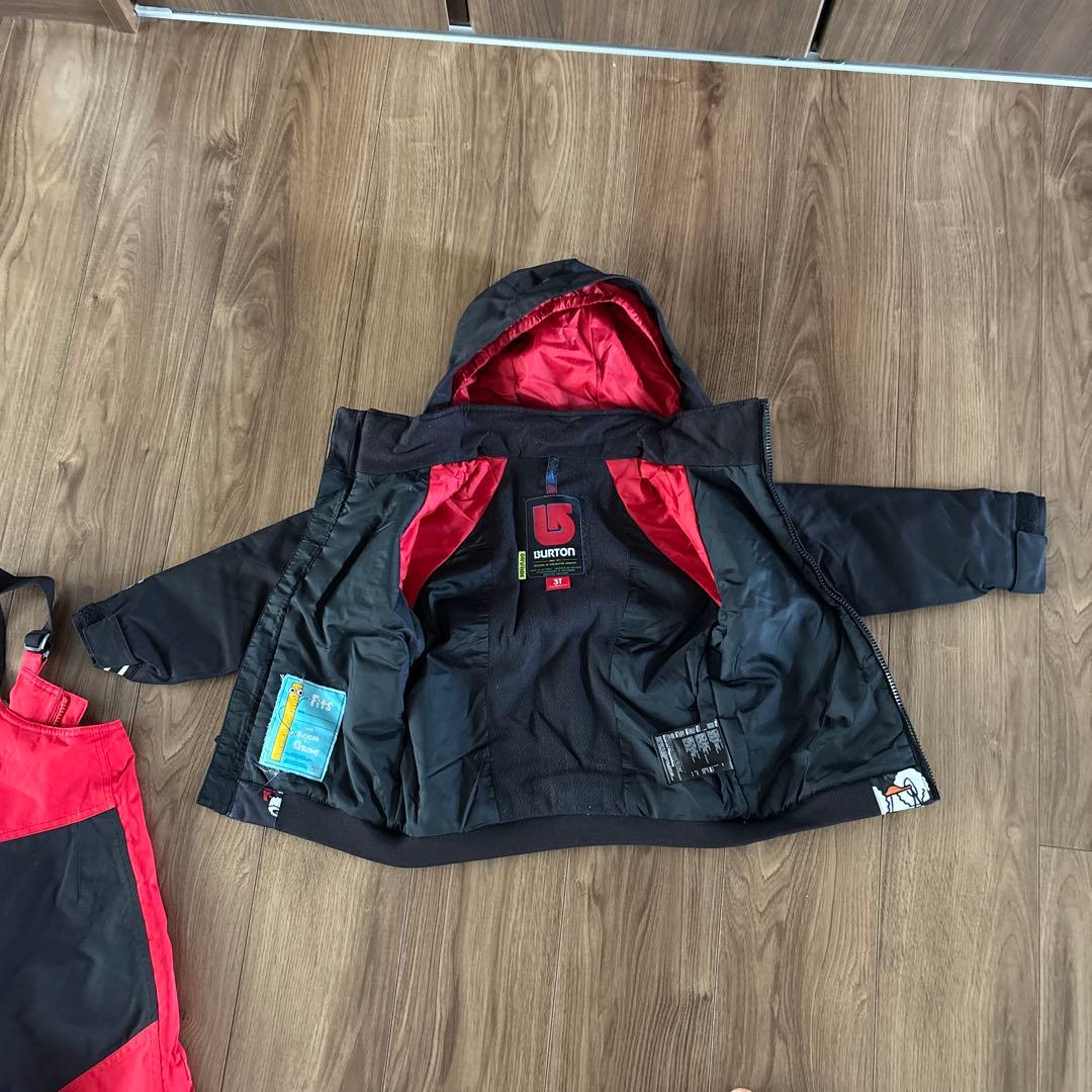 Burton 子ども用スノーボードウェア 上下セット