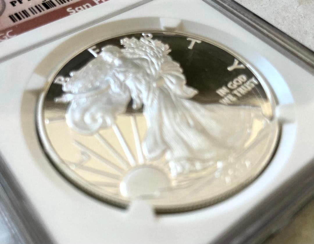 ★★★うりぼう★★★2012年アメリカ1ドルイーグル銀貨★PF70UCER