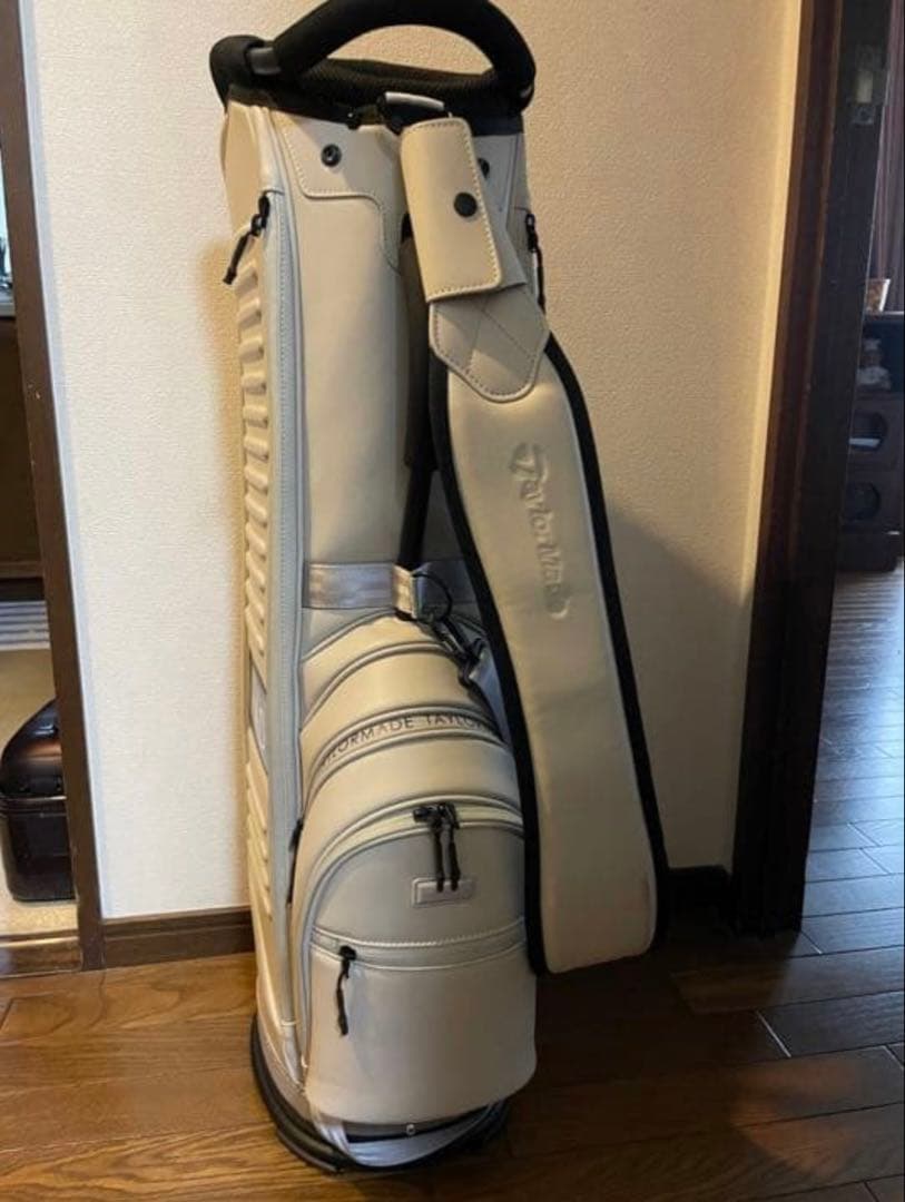 TaylorMade 9.5型キャディバッグ