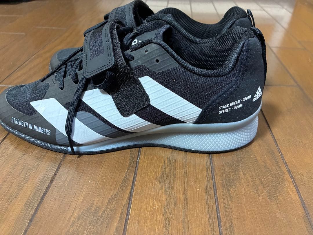 アディパワー3 ウエイトリフティングシューズ　adidas 黒　26.0