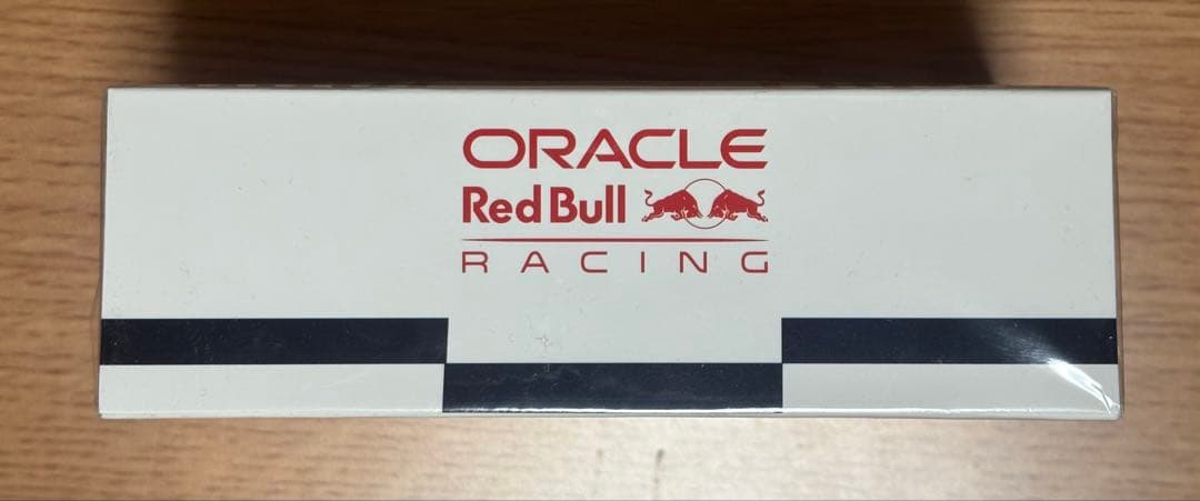 【新品】スパークRed Bull Racing RB21 角田裕毅 1/43