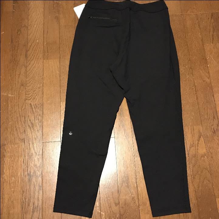【新品  未使用】ヨガウェアルルレモンLULULEMONベーシックレギンス