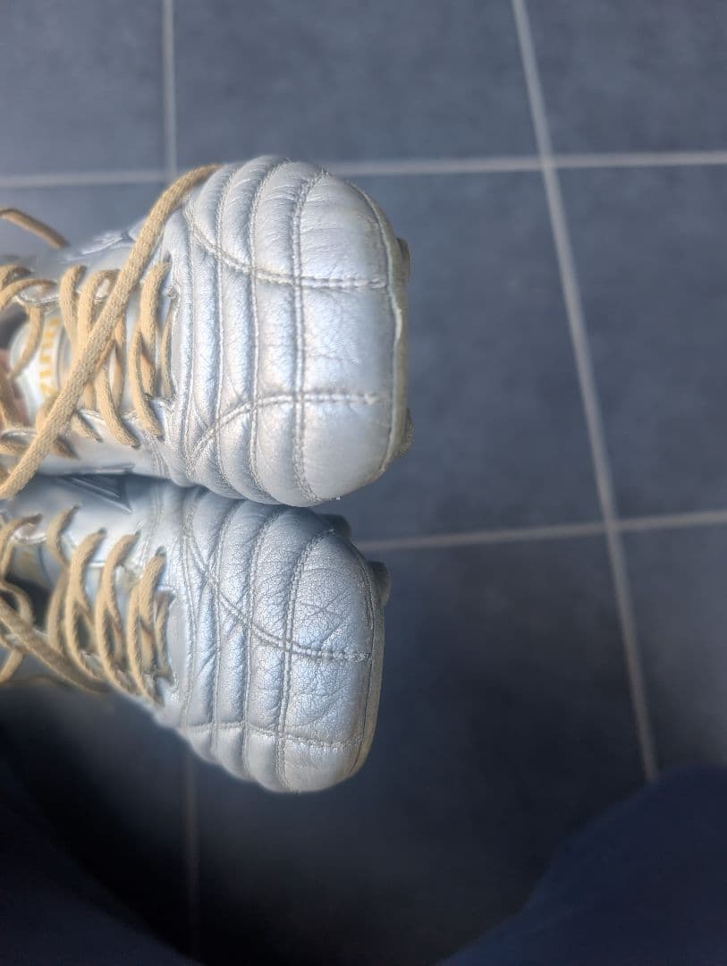 【おたんこナース】モレリアネオ4　シルバー　23.5cm