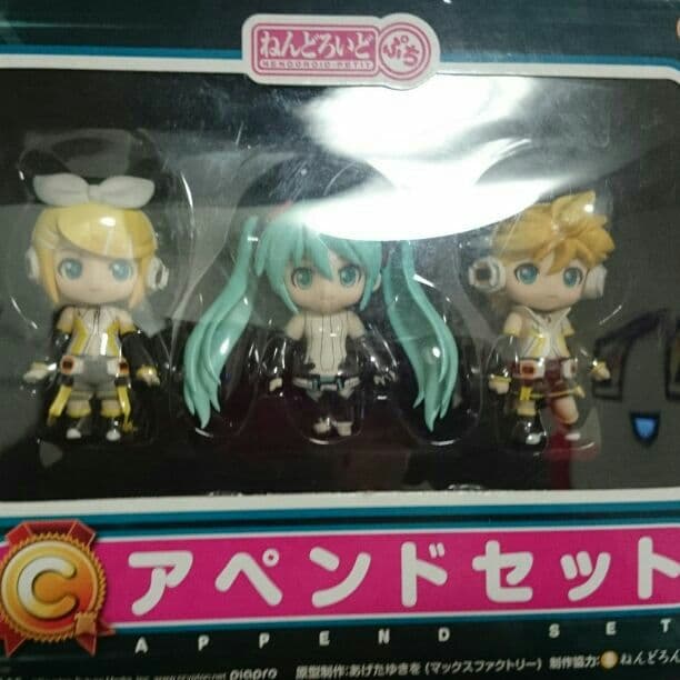 初音ミクのフィギュア二点セット