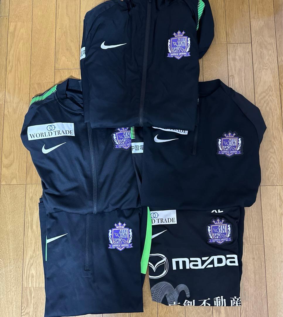 サンフレッチェ広島　2018シーズン　スタッフウェア　フルセット