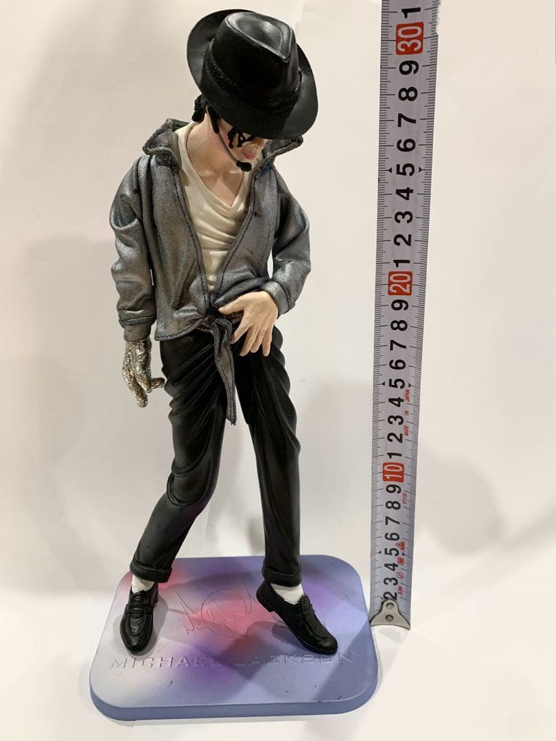 マイケル ジャクソン 1/6 フィギュア　MICHAEL JACKSON