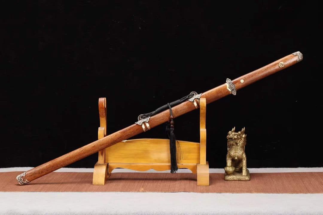 【唐刀】 古兵器 武具　刀装具　日本刀　模造刀 居合刀