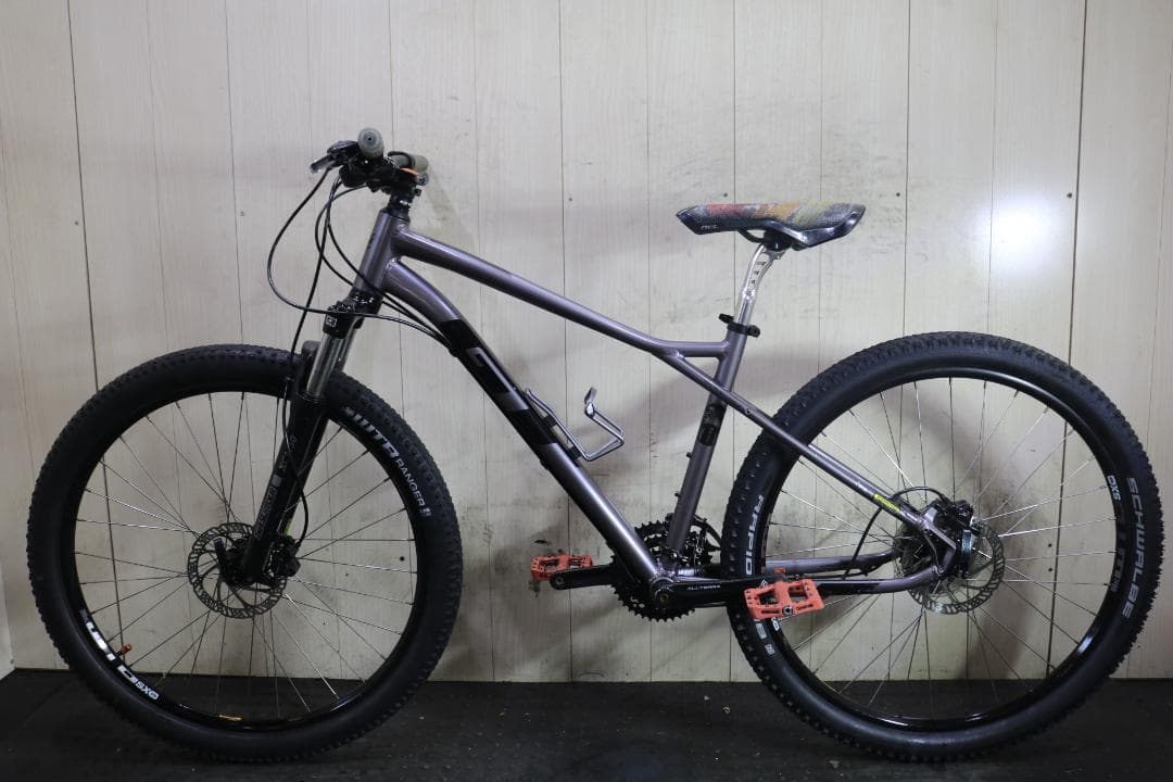 GTアグレッサー27.5型 アルミ 24速 425mm 油圧式ディスクMTB