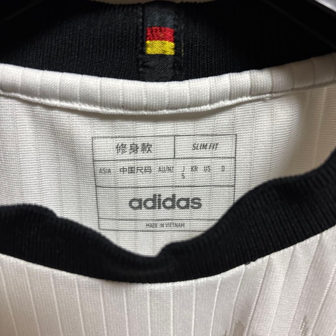 adidasサッカーロングT ドイツ代表