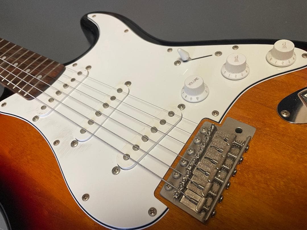 Club Juno ストラトキャスタータイプ