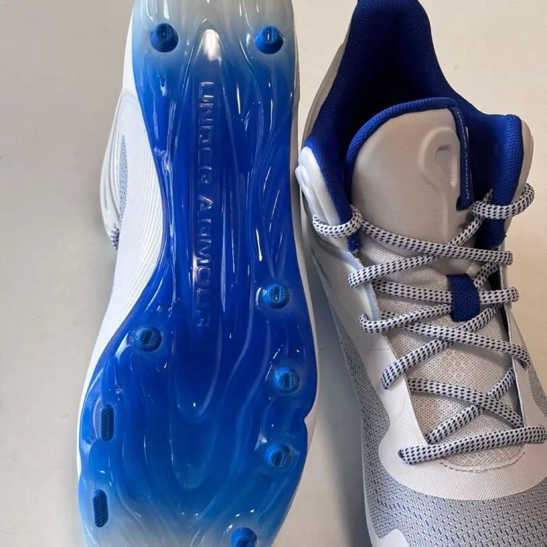 Under Armour スパイクハイカットホワイト/ブルー