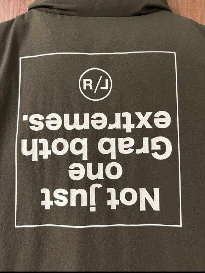 ラフロッグ　RUFFLOG ダウンベスト