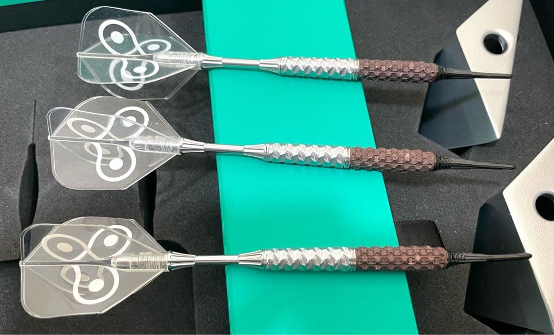 TARGET ELYSIAN 8th EDITION ダーツ