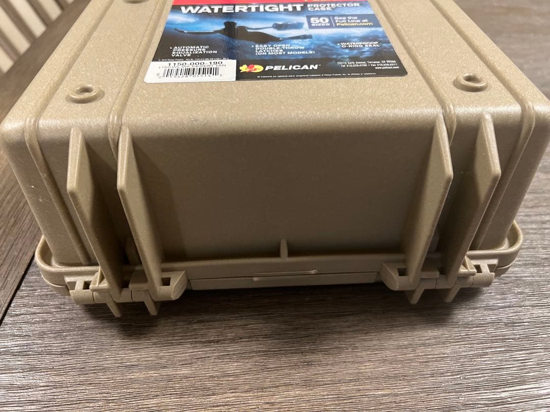 ペリカンケース　1120 デザートタン　防水ケース　フォーム付き