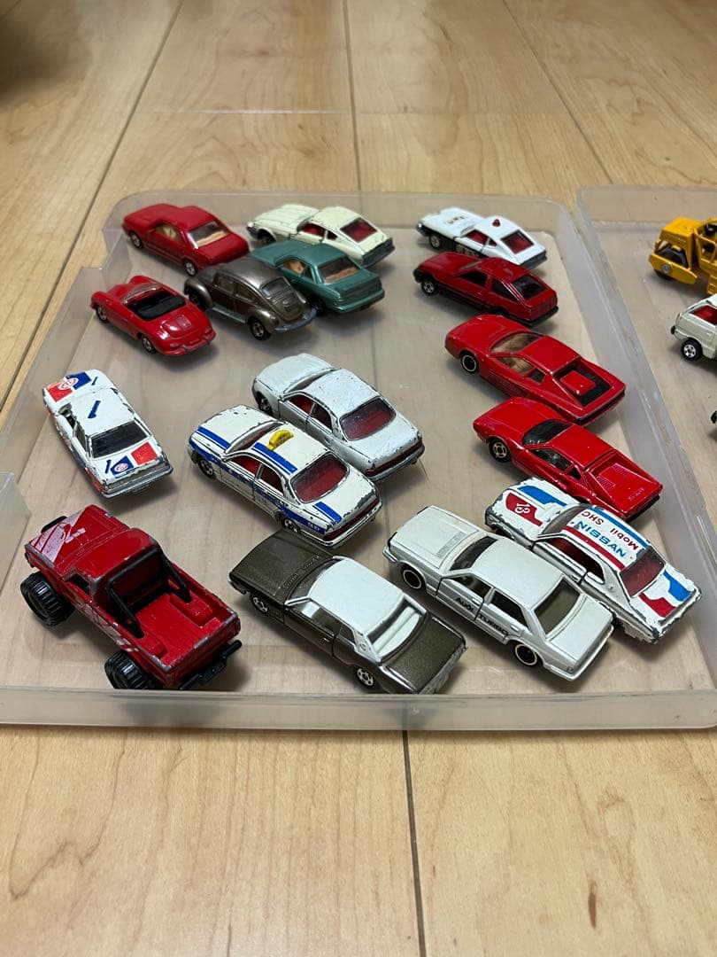 日本製トミカまとめ売り　32台
