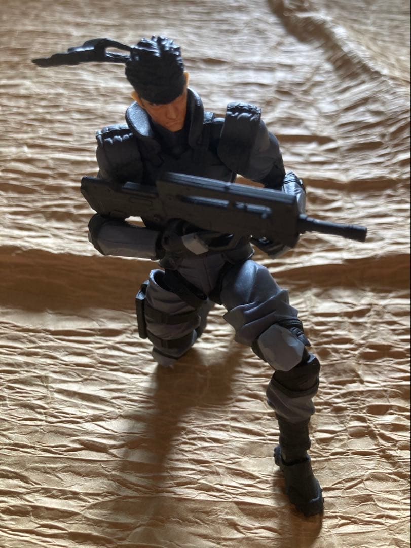 メタルギアソリッド【スネーク/リボルミニ/ジャンク品】現状品