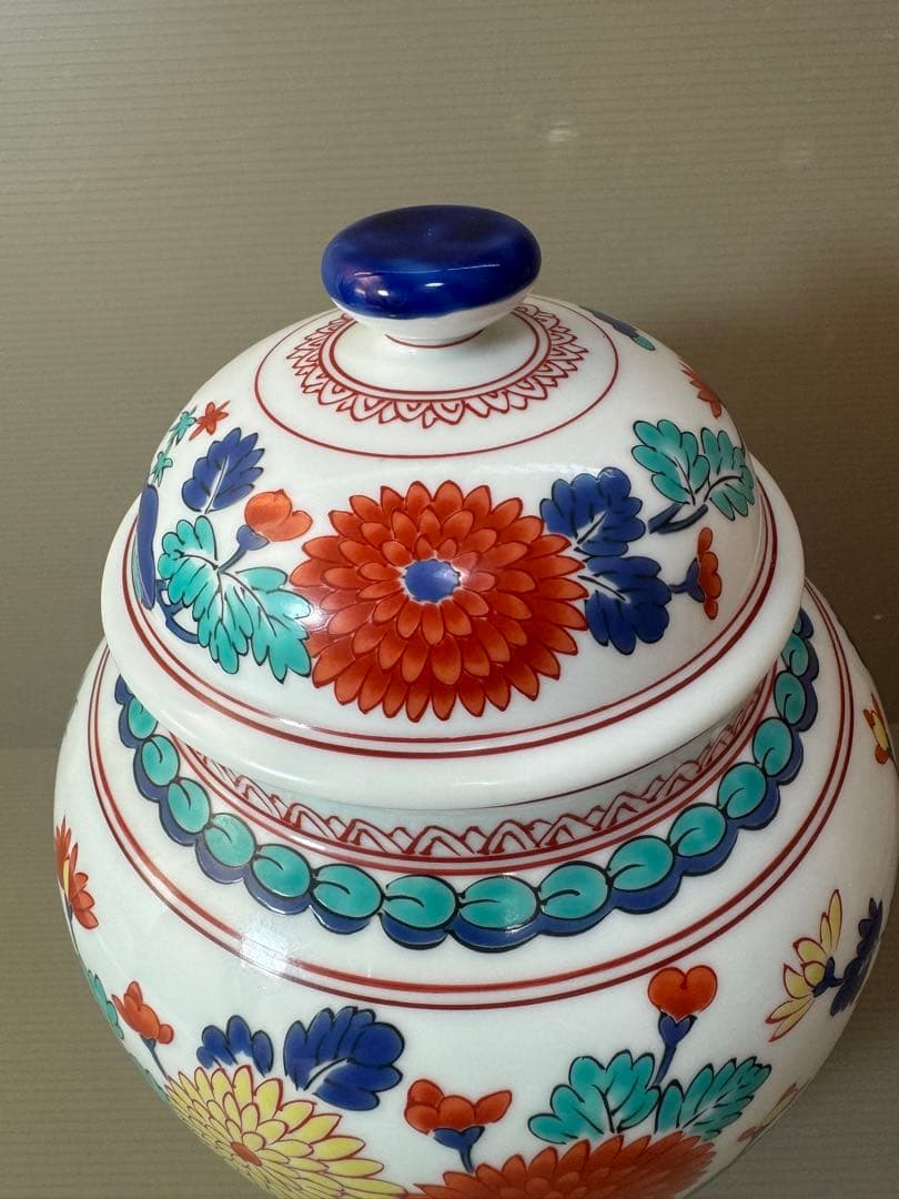 2901 其泉作　復刻柿右衛門　岩菊文蓋付壺　未使用